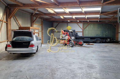 Garage  600 €
