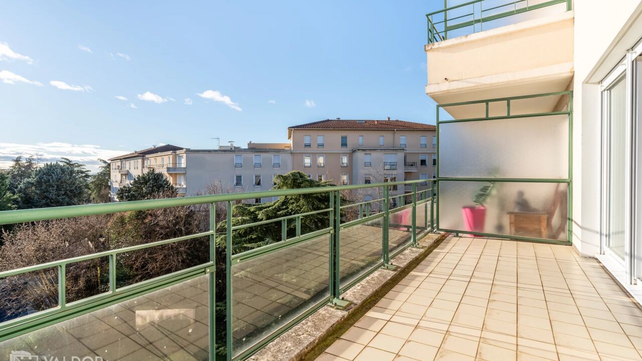 appartement 3 pièces 72 m2 à vendre à Écully (69130)