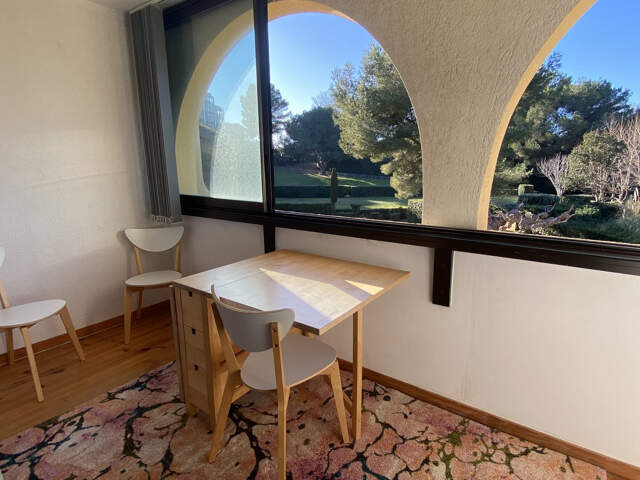 Appartement T1 bis, vue dégagée — photo du bien