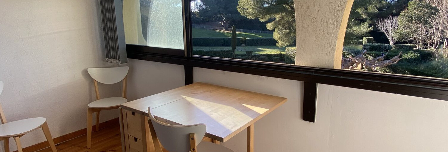 Appartement 1 Pièce 35 m² à vendre à Six-Fours-les-Plages (83140)