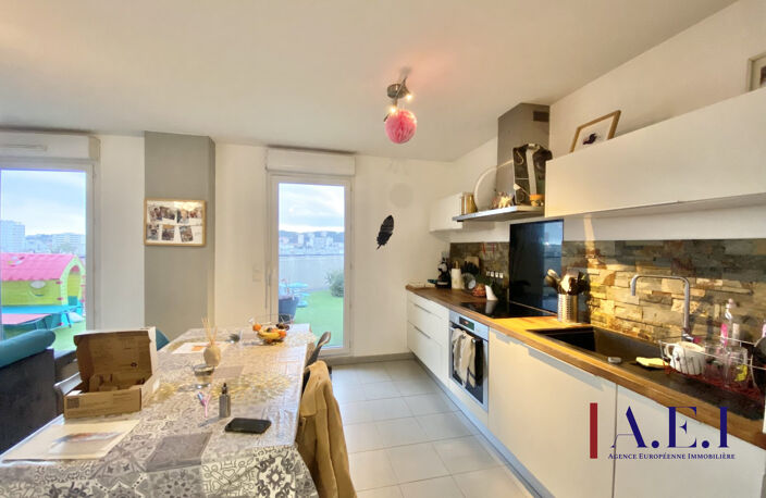 Appartement T3 avec grand toit terrasse, vue dégagée — photo 2