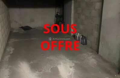 vente garage 9 000 € à proximité de Lyon 6 (69006)