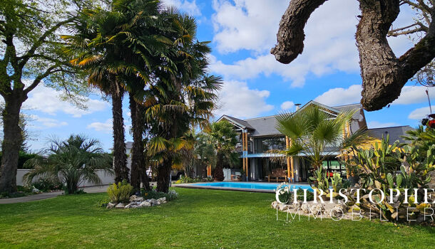 Villa / Maison 9 pièces  à vendre Pau 64000