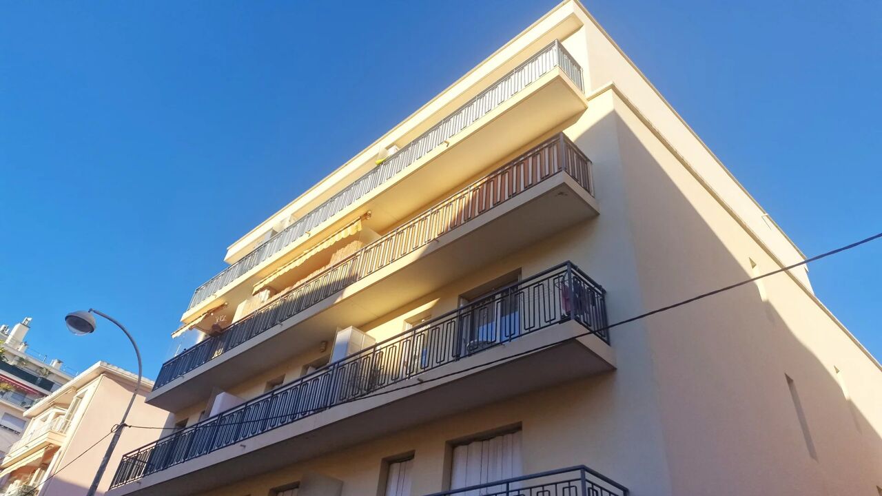 appartement 1 pièces 28 m2 à louer à Nice (06100)