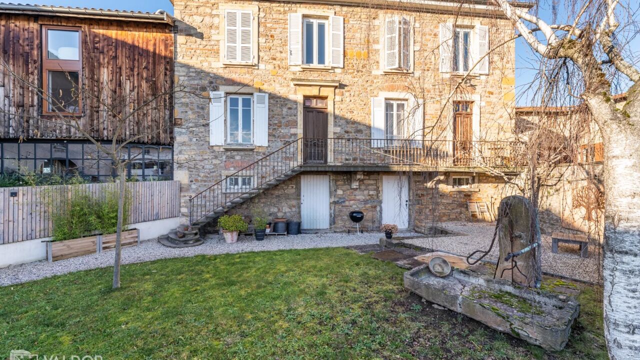 maison 6 pièces 177 m2 à vendre à Dardilly (69570)