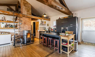 Maison 5 Pièces 137 m² à vendre à Ville-sur-Jarnioux (69640)