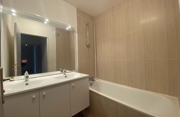 A VENDRE - Appartement 3 pièces Chartres-Lucé — photo 3
