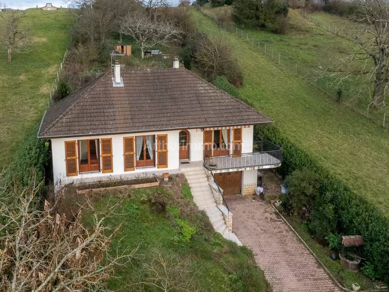 Maison 3 chambres sur sous sol complet — photo 1