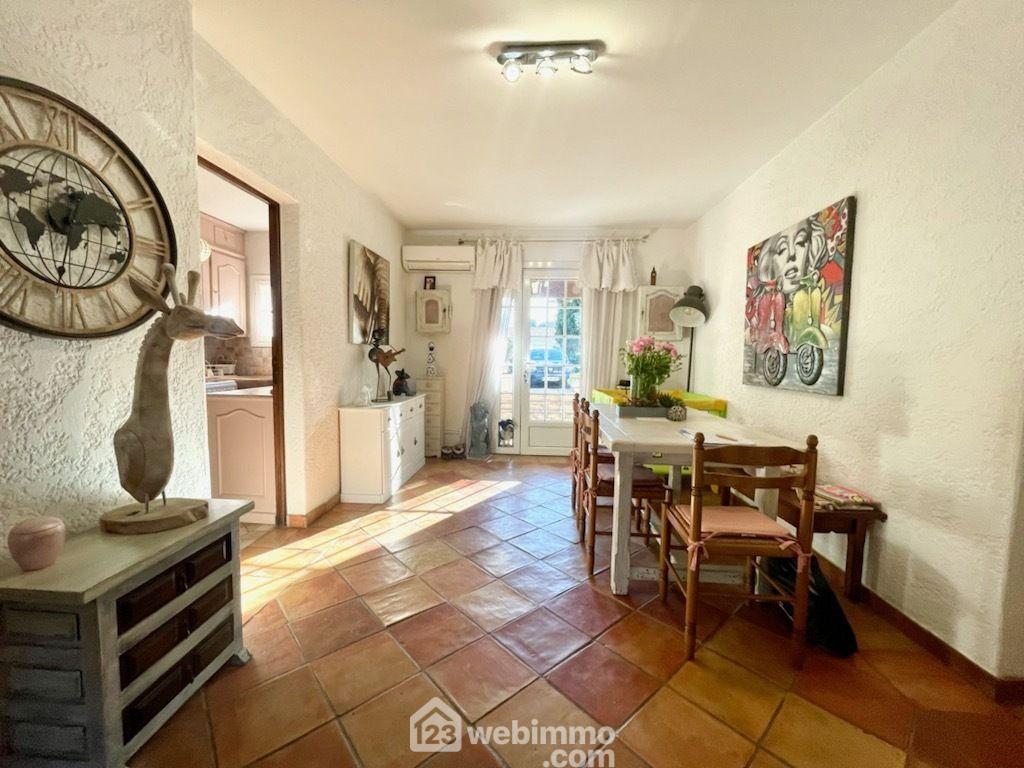 Photo Maison - 76m² - grimaud image 1/4