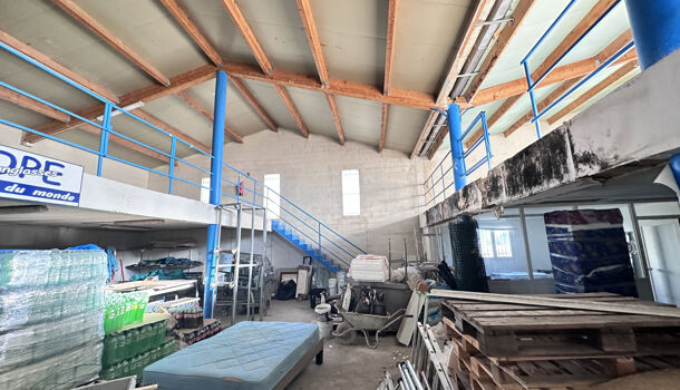 Local d'activit&eacute;s  à louer Cuers 83390