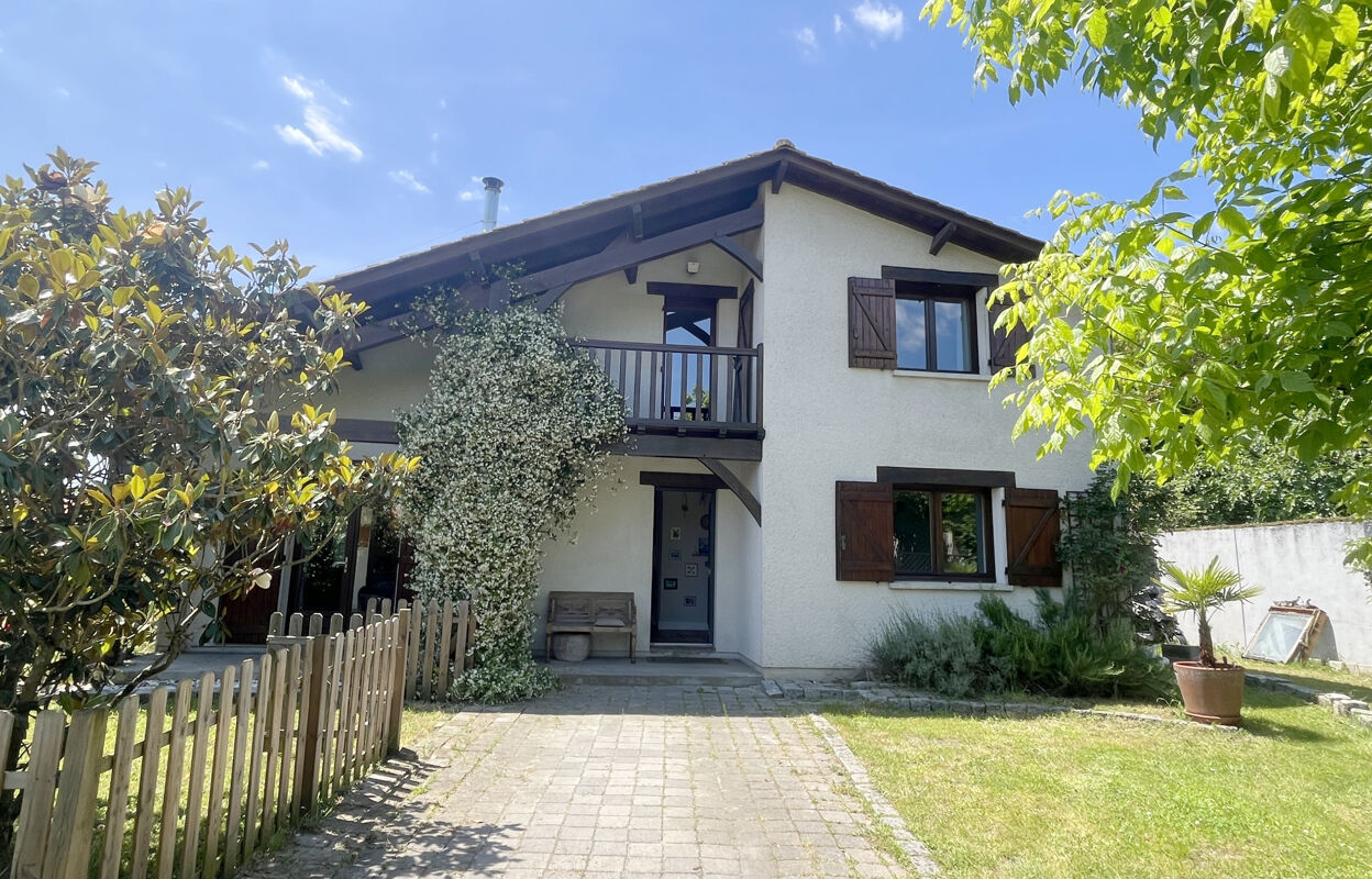 maison 6 pièces 157 m2 à vendre à Mérignac (33700)