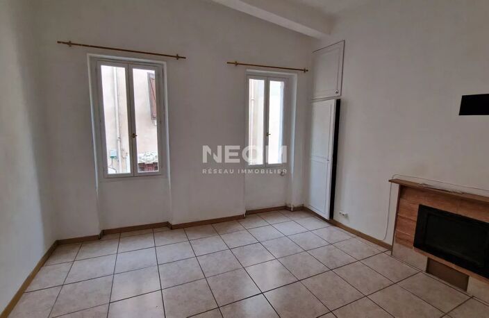 MAISON T4 AVEC COUR ET GARAGE NARBONNE — photo 5