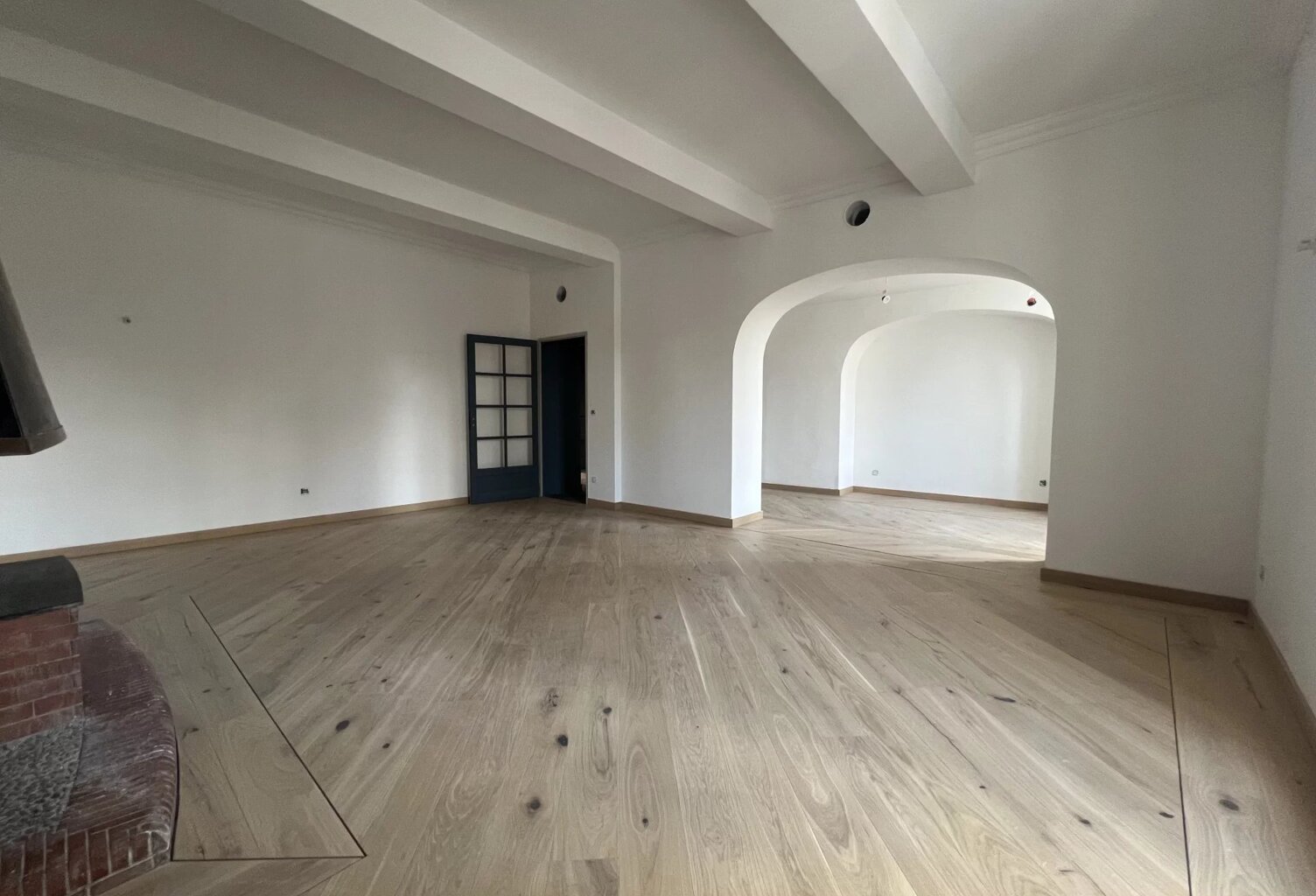 Nîmes, centre ville quartier Carnot, appartement 1er étage, 168m², terrasse 40m², 3chs+brx — photo 1