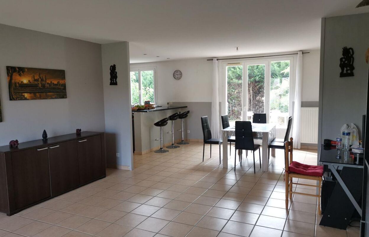 maison 5 pièces 113 m2 à vendre à Saint-Maurice-l'Exil (38550)