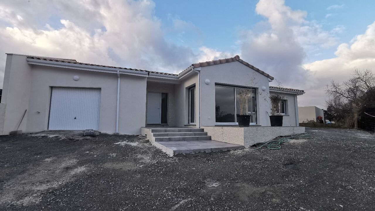 maison 4 pièces 100 m2 à louer à Alairac (11290)