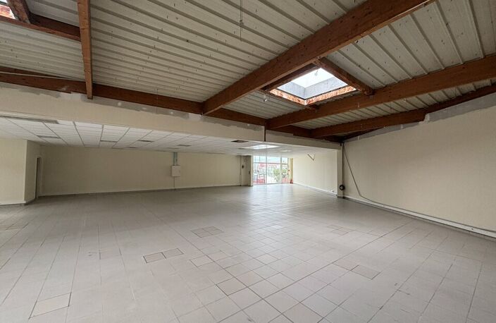 BUREAUX à LOUER — photo 5