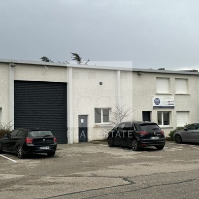 Commerce 540 m²