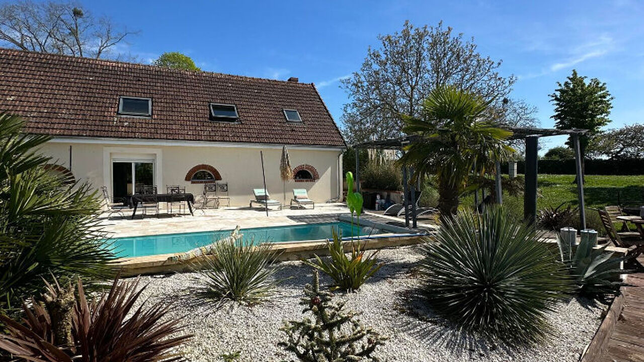 maison 5 pièces 245 m2 à vendre à Sandillon (45640)