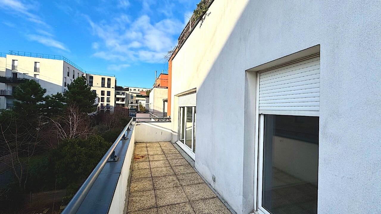 appartement 3 pièces 73 m2 à vendre à Saint-Denis (93210)