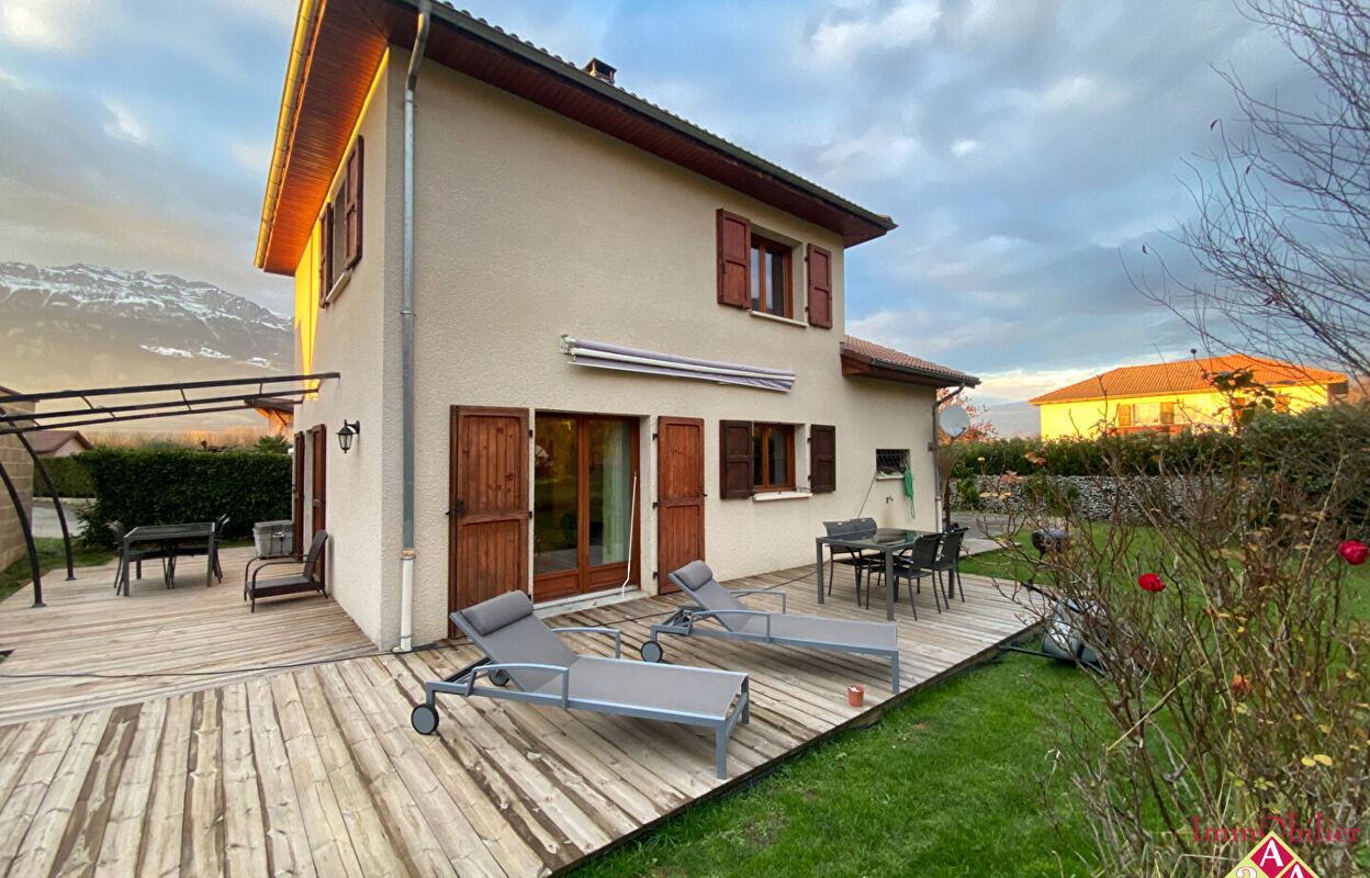 maison 5 pièces 89 m2 à vendre à Tencin (38570)