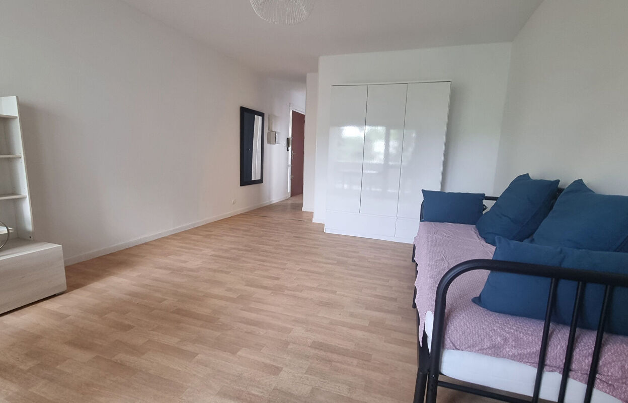 appartement 1 pièces 32 m2 à louer à Bordeaux (33800)