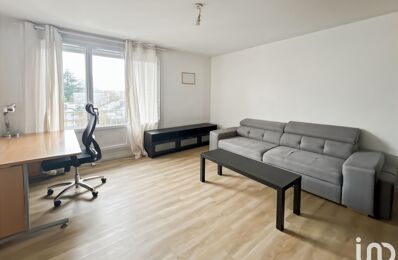 location appartement 800 € CC /mois à proximité de Rennes (35700)