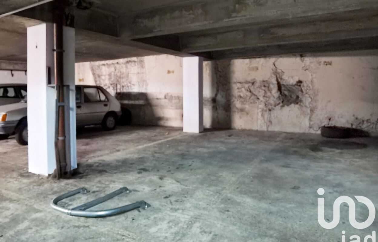 garage  pièces 10 m2 à vendre à Paris 19 (75019)