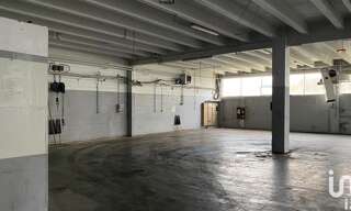 Commerce  2100 m² à louer à Aulnay-sous-Bois (93600)