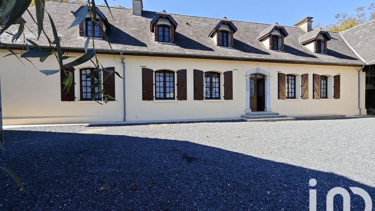 maison 9 pièces 241 m2 à vendre à Lourdes (65100)