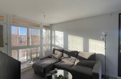 location appartement 988 € CC /mois à proximité de Grans (13450)