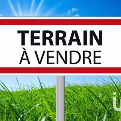 Terrain  106000 €