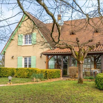 Maison 6 pièces 275600 €