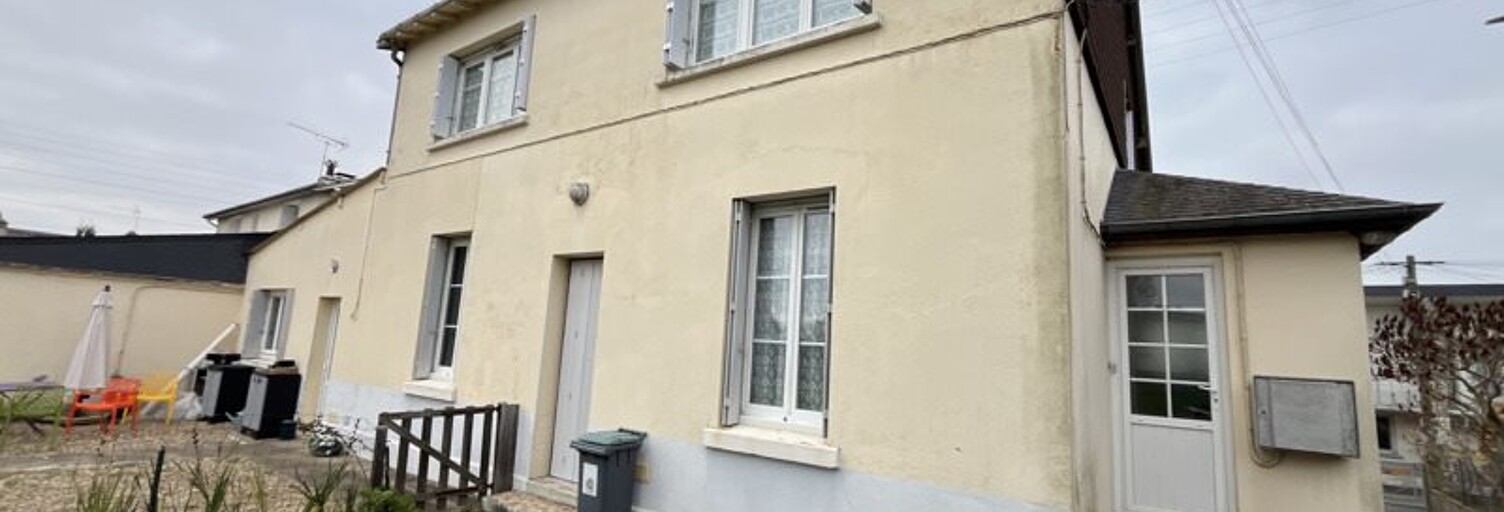 Immeuble   m² à vendre à Château-Renault (37110)