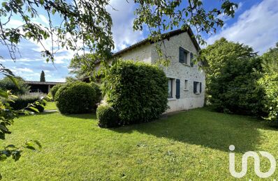 vente maison 209 000 € à proximité de Saint-Savin (86310)