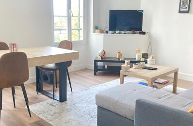 location appartement 1 050 € CC /mois à proximité de La Norville (91290)