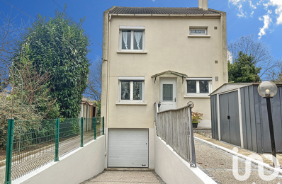 location maison 1 500 € CC /mois à proximité de Clamart (92140)