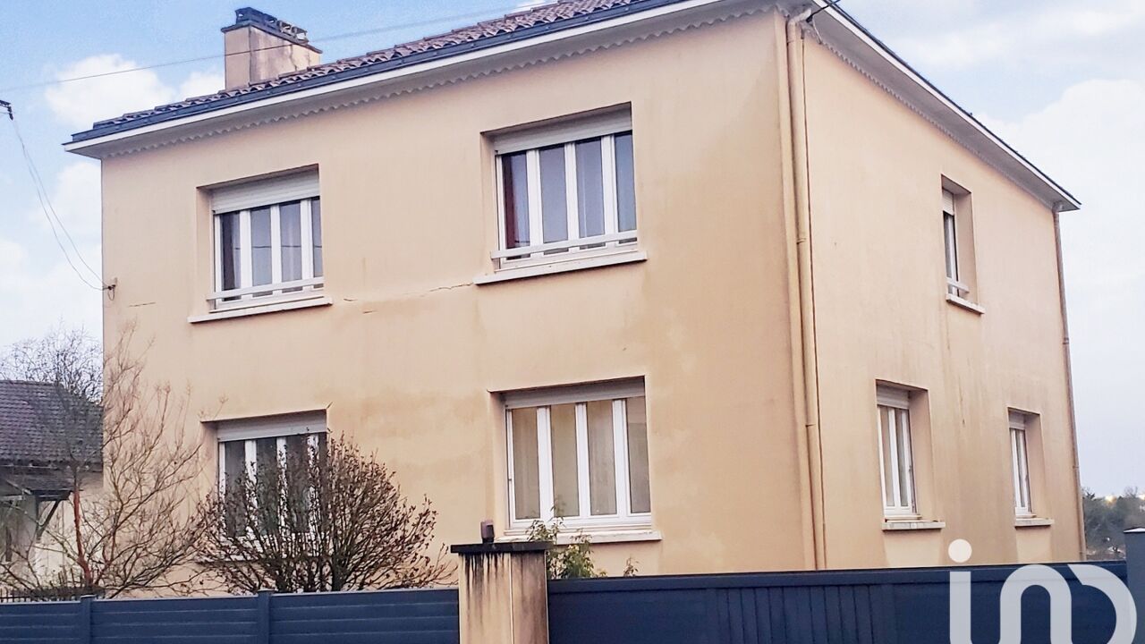 maison 8 pièces 193 m2 à vendre à Melle (79500)