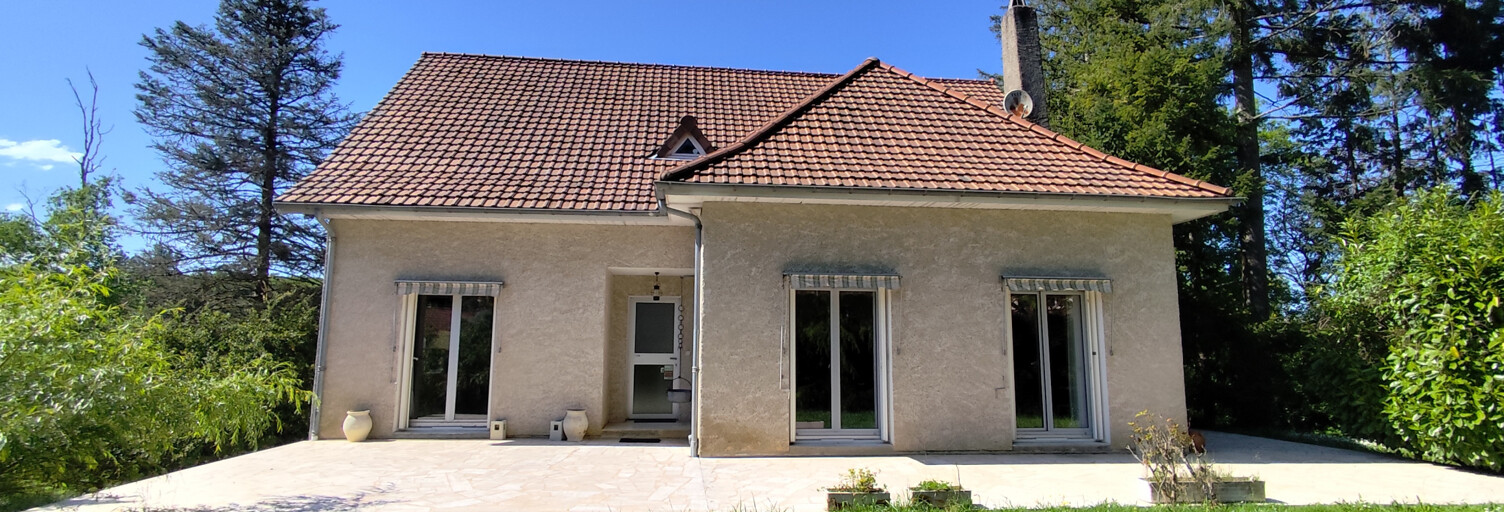 Maison 9 Pièces 218 m² à vendre à Saint-Benoît (86280)