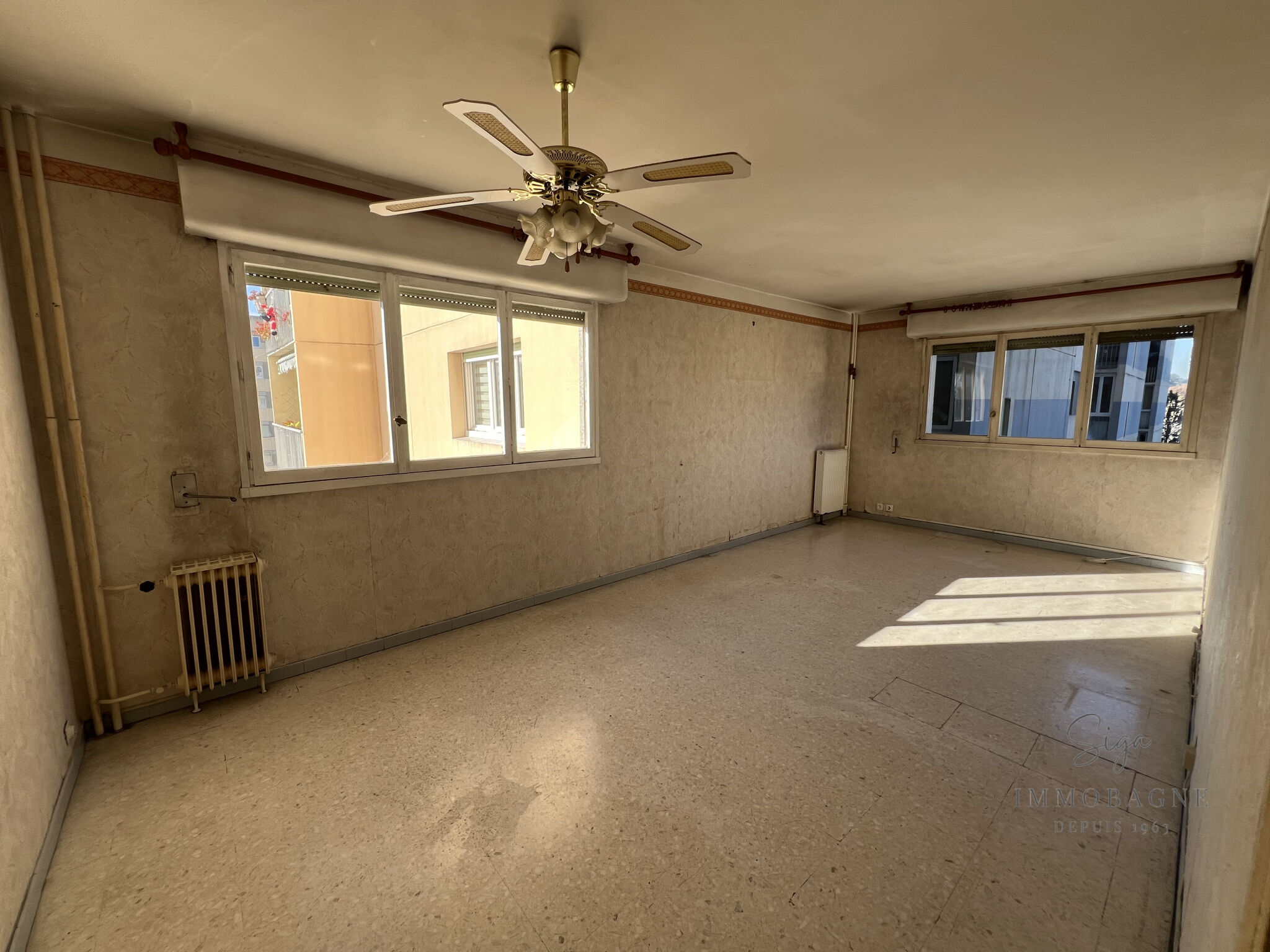 Appartement 3 pièces  à vendre Aubagne 13400
