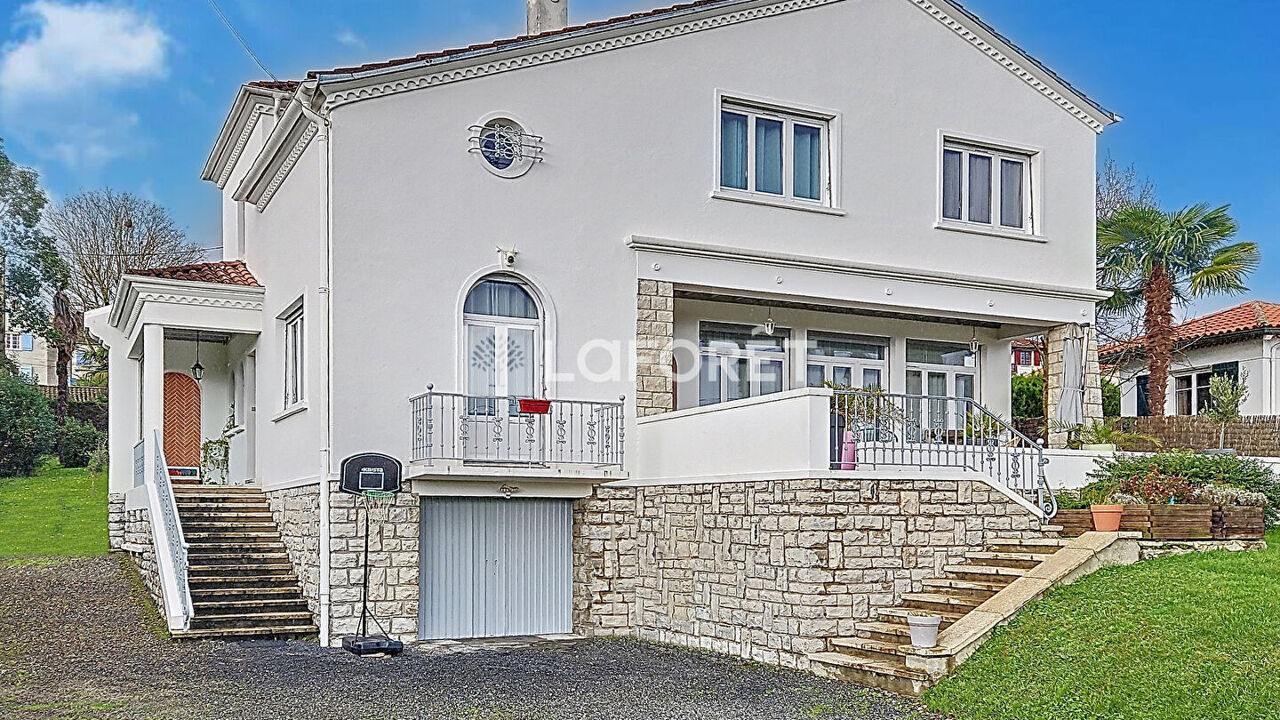 maison 7 pièces 192 m2 à vendre à Orthez (64300)