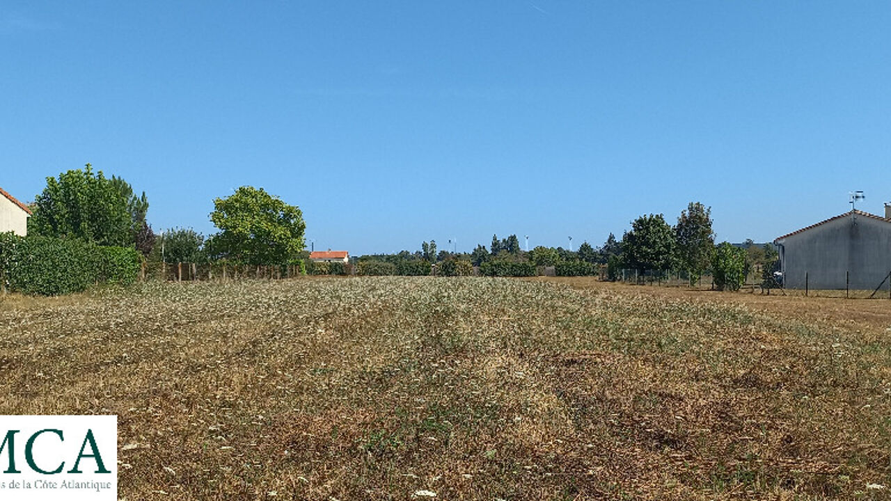 terrain  pièces 1250 m2 à vendre à Saint-Médard-de-Mussidan (24400)