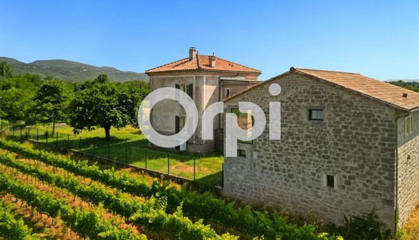 Villa / Maison 7 pièces  à vendre Ruoms 07120