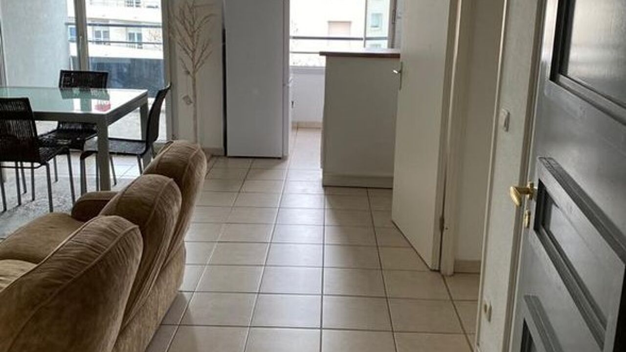 appartement 2 pièces 45 m2 à louer à Villeurbanne (69100)