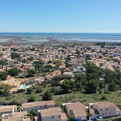 Local industriel  270000 €