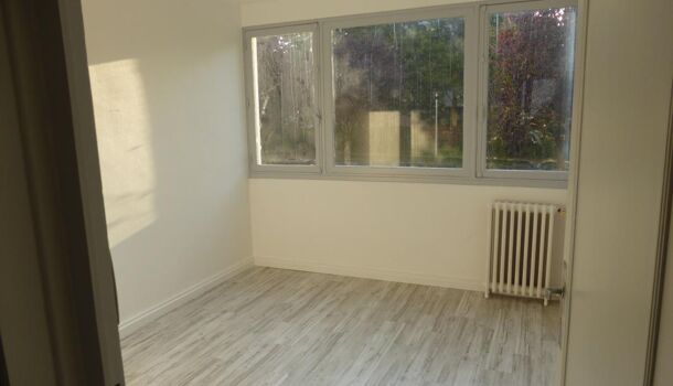 Appartement 3 pièces  à louer Rochelle (La) 17000