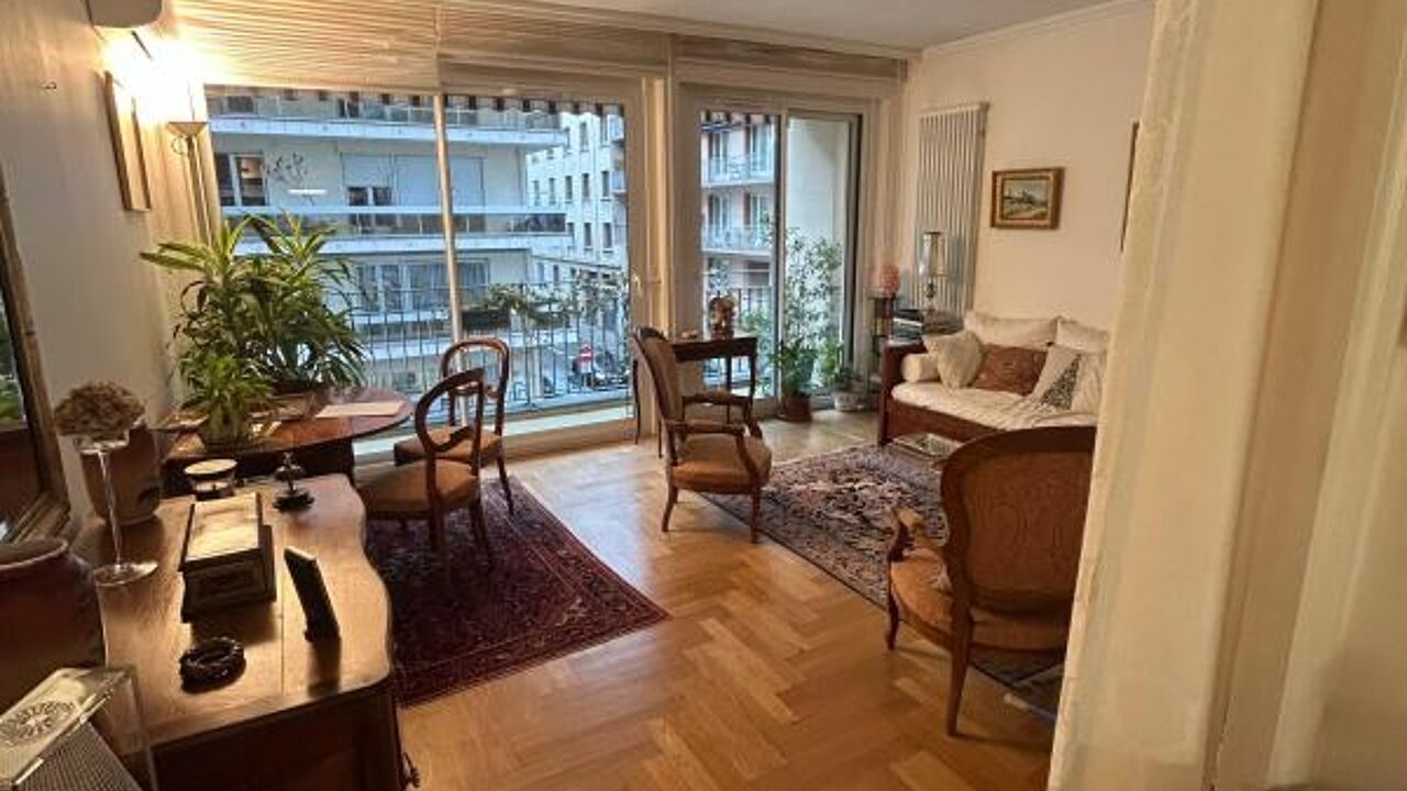 appartement 2 pièces 54 m2 à vendre à Lyon 6 (69006)