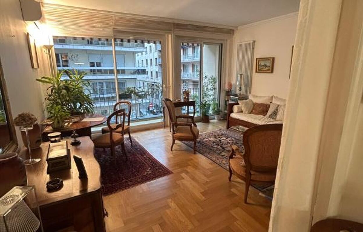 appartement 2 pièces 54 m2 à vendre à Lyon 6 (69006)