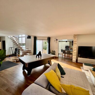 Maison 7 pièces 1350000 €