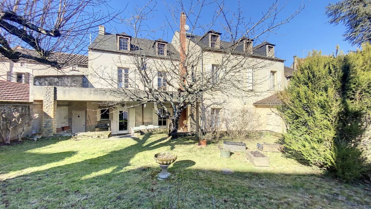 maison 18 pièces 426 m2 à vendre à Le Buisson-de-Cadouin (24480)