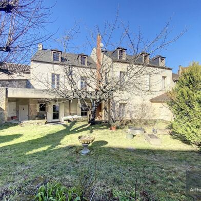 Maison 18 pièces 397000 €